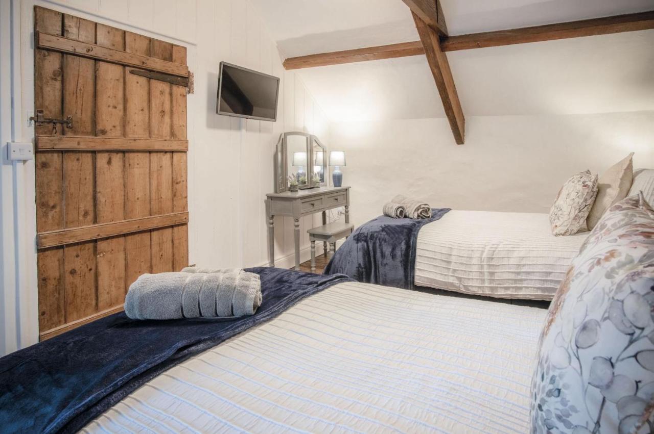 The Lodge - 2 Bedroom Cottage - Princes Gate Ludchurch Exterior photo